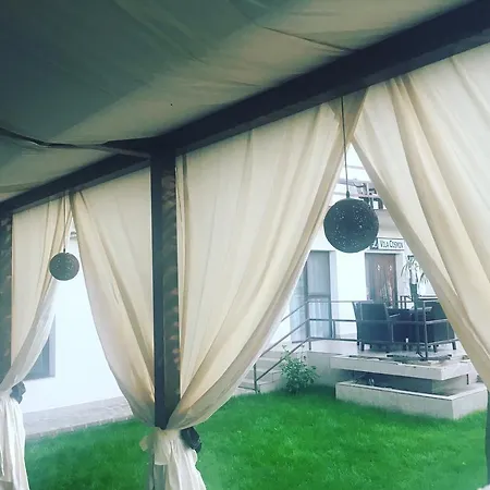 Maison d'hôtes Cosmin 3*